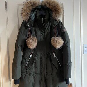 NICOLE BENISTI DOWN PARKA WITH BROWN LEATHER TRIM & FOX FUR COLLAR